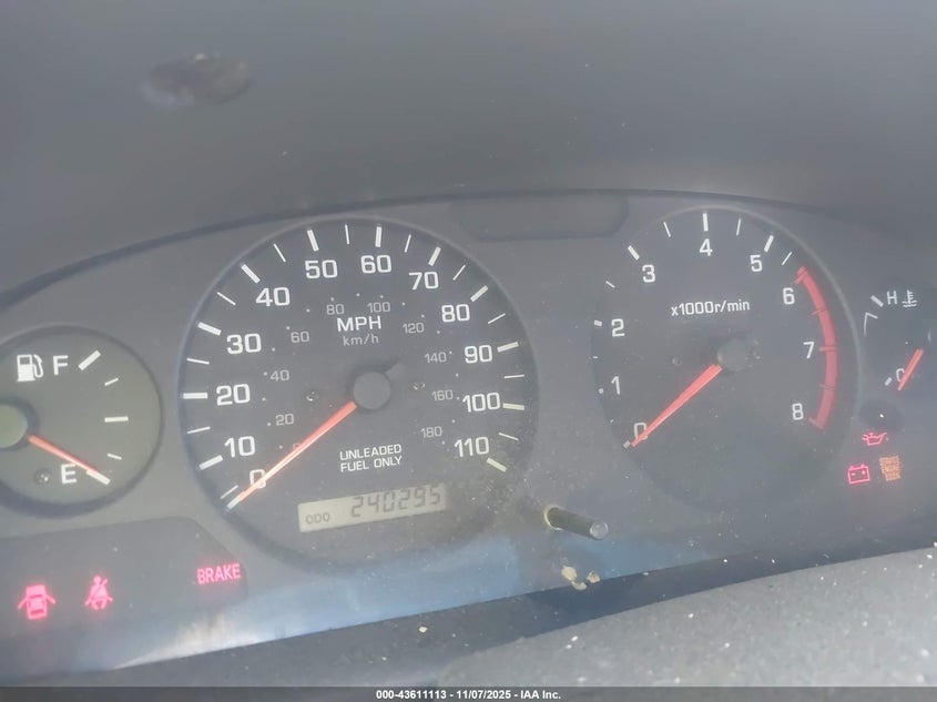 1N6ED27T6YC387750 2000 NISSAN NAVARA (FRONTIER) photo no. 7