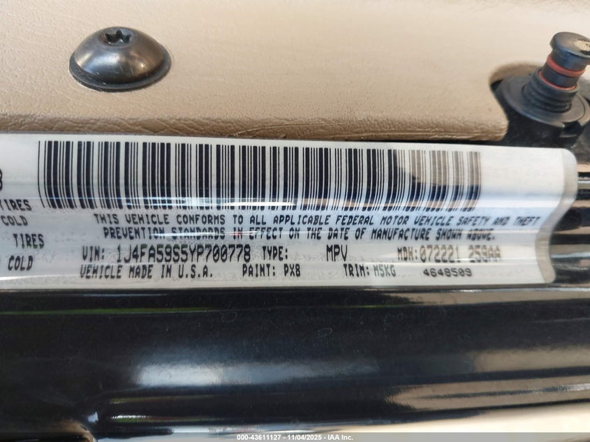 2000 Jeep Wrangler Sahara VIN: 1J4FA59S5YP700778 Lot: 43611127