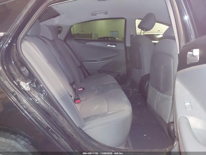 2014 HYUNDAI SONATA GLS - 5NPEB4AC0EH880854