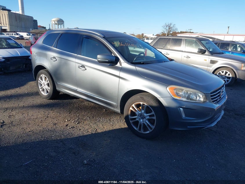 2016 VOLVO XC60 T5 PREMIER - YV4612RK5G2807634