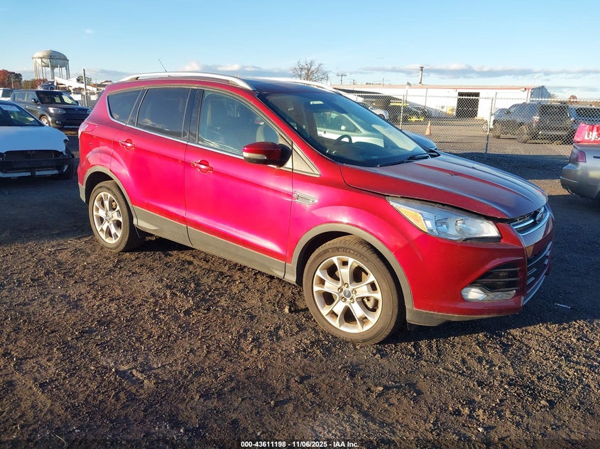 FORD ESCAPE TITANIUM