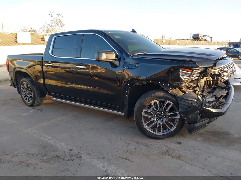 GMC SIERRA 1500 4WD SHORT BOX DENALI ULTIMATE