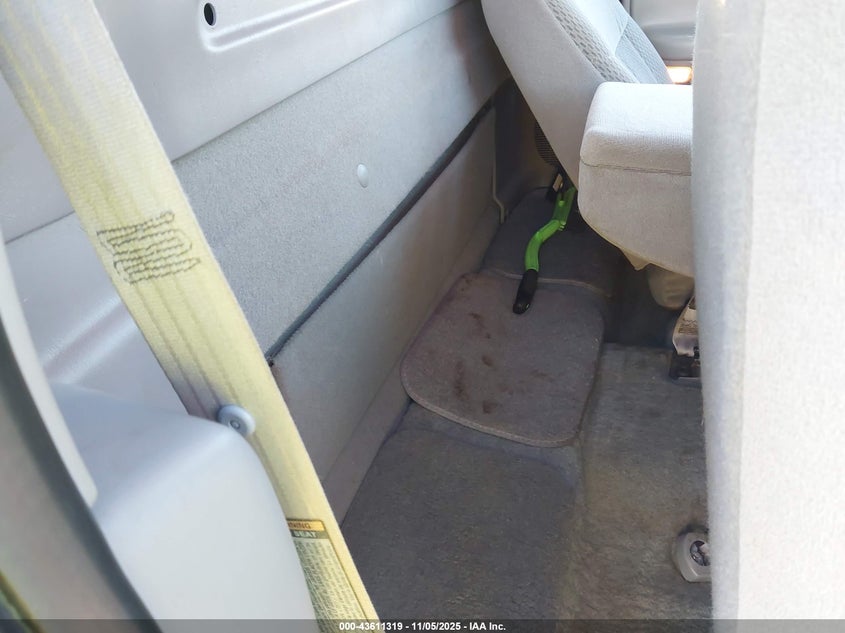 1997 Ford F-150 Lariat/Standard/Xl/Xlt VIN: 1FTDF1864VNA48772 Lot: 43611319