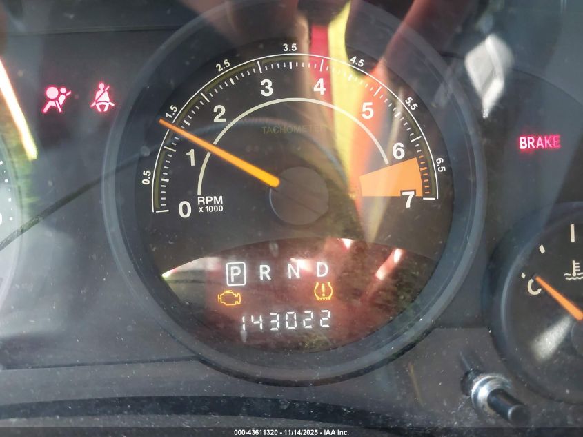 2014 Jeep Compass Sport VIN: 1C4NJCBA5ED800920 Lot: 43611320