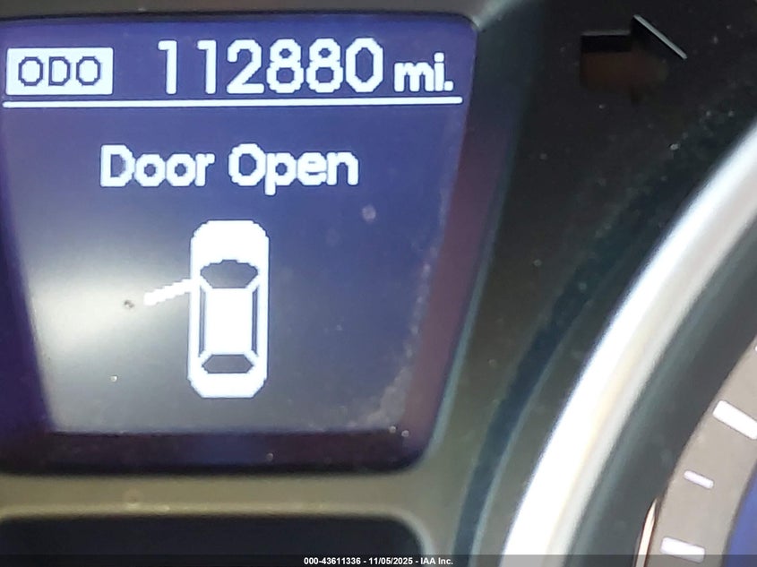 2013 HYUNDAI ELANTRA GT KMHD35LEXDU105636