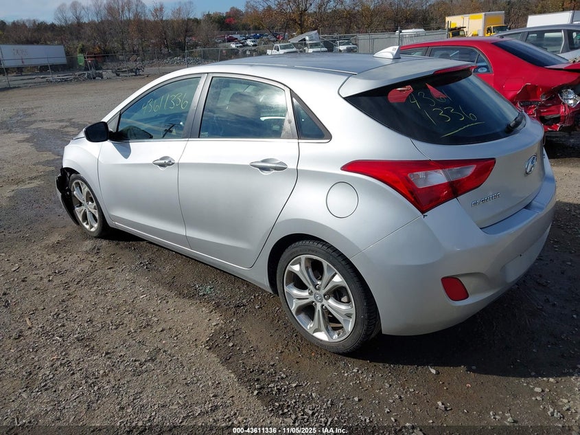 2013 HYUNDAI ELANTRA GT KMHD35LEXDU105636