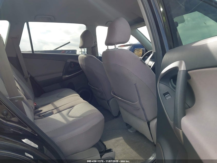 2007 Toyota Rav4 VIN: JTMZD33V375066110 Lot: 43611378