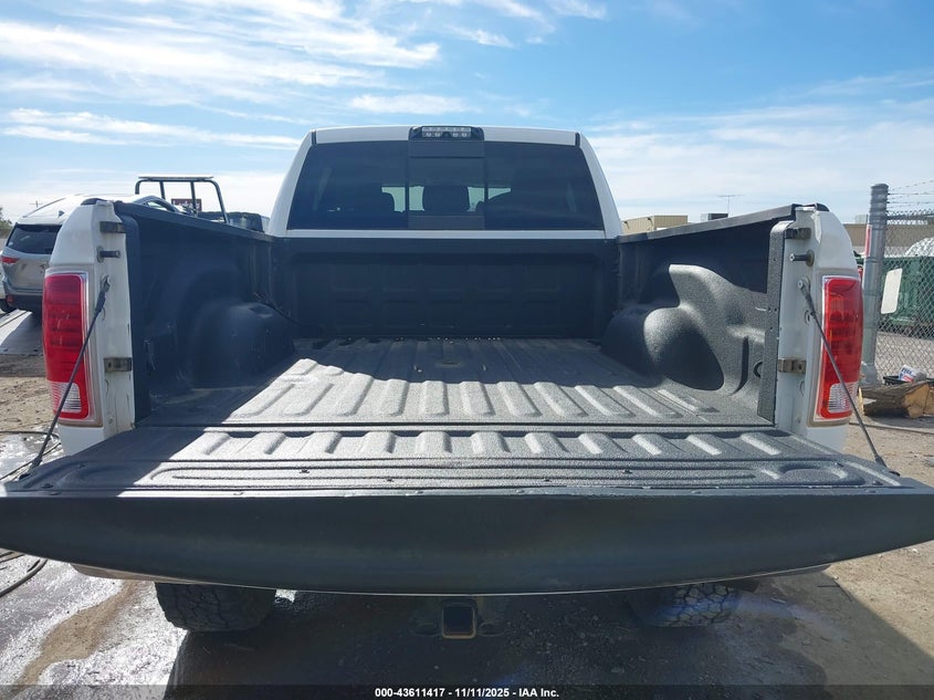 2015 Ram 3500 Laramie VIN: 3C63R3ML9FG678198 Lot: 43611417