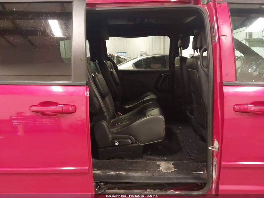 2014 Dodge Grand Caravan Sxt 30Th Anniversary VIN: 2C4RDGCG6ER362716 Lot: 43611464