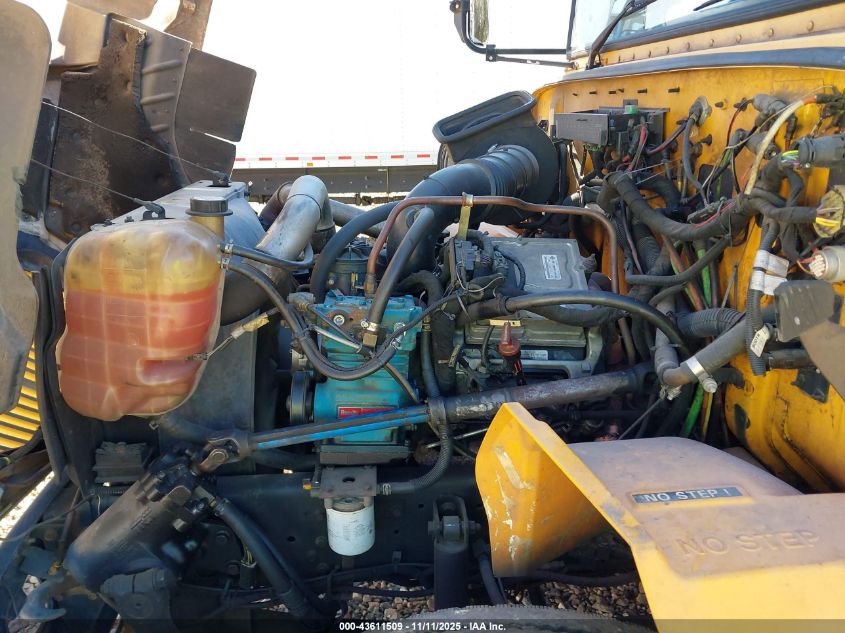 2005 Ic Corporation 3000 VIN: 4DRBUAFN95A981335 Lot: 43611509