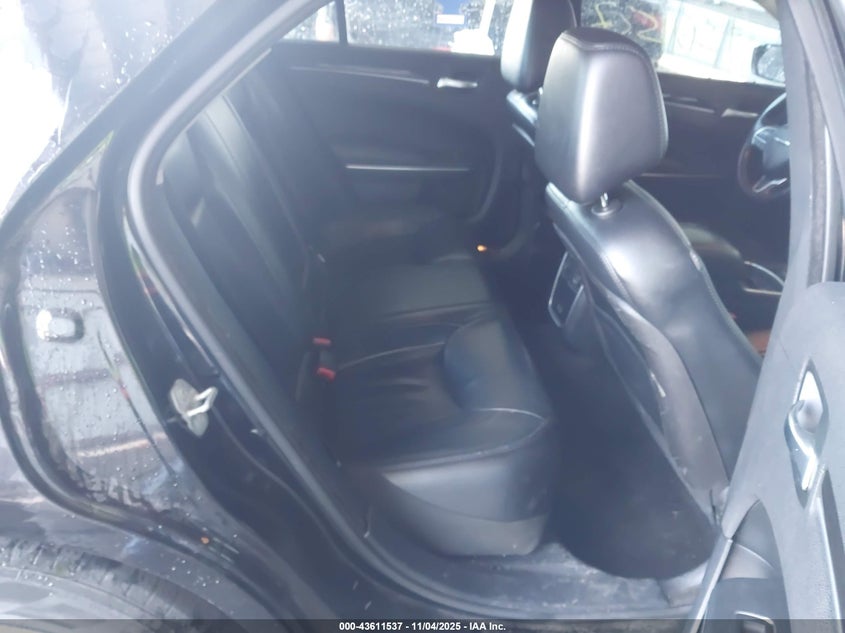 2C3CCAAG3FH898446 2015 CHRYSLER 300 photo no. 8