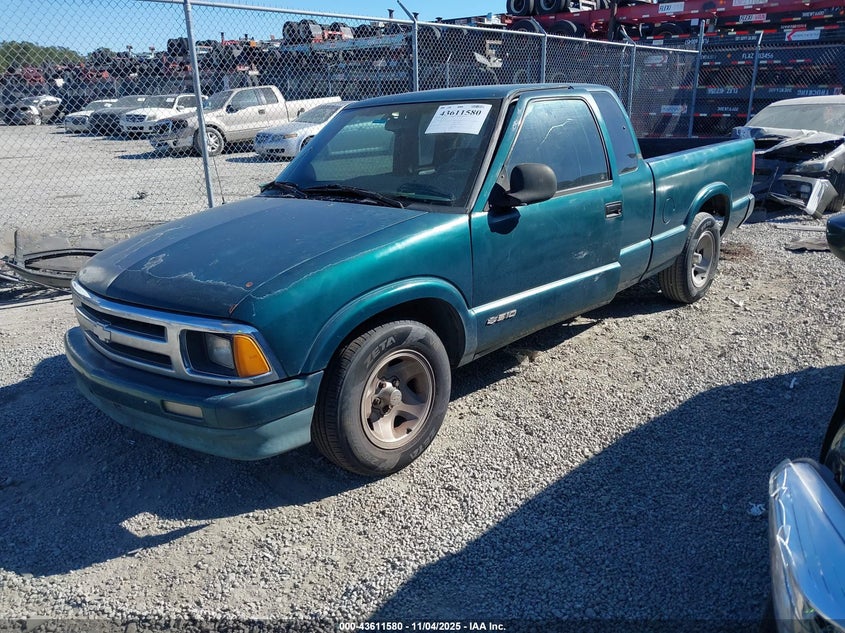 1GCCS19X4VK177921 1997 CHEVROLET S-10 PICKUP photo no. 2