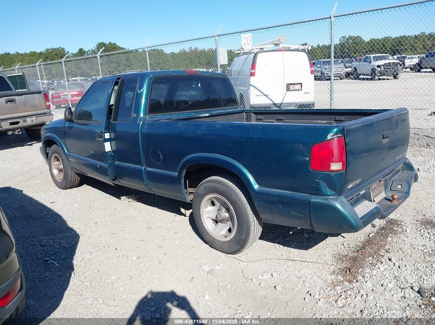 1GCCS19X4VK177921 1997 CHEVROLET S-10 PICKUP photo no. 3