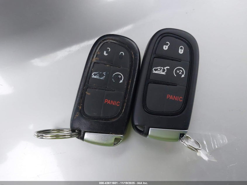 2021 Jeep Cherokee 80Th Anniversary 4X4 VIN: 1C4PJMMX0MD122205 Lot: 43611601