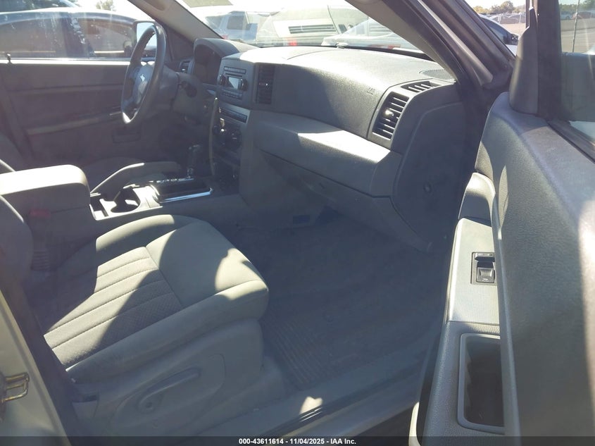 1J8GR48K06C324731 2006 JEEP GRAND CHEROKEE photo no. 5