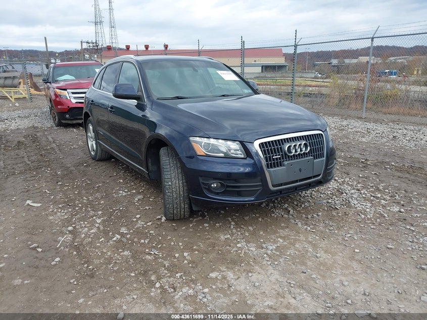 AUDI Q5 2.0T PREMIUM