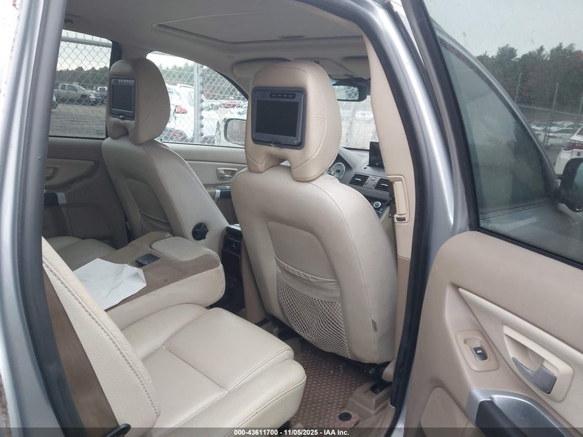 2011 Volvo Xc90 3.2 VIN: YV4952CZ5B1587109 Lot: 43611700