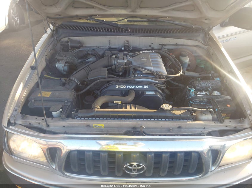 5TEGN92N34Z382561 2004 TOYOTA TACOMA photo no. 10