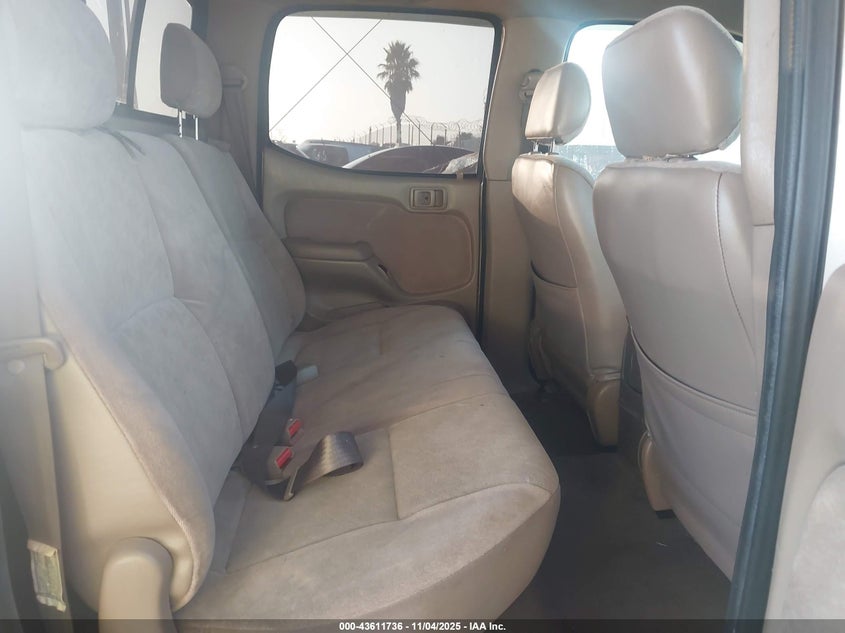 5TEGN92N34Z382561 2004 TOYOTA TACOMA photo no. 8