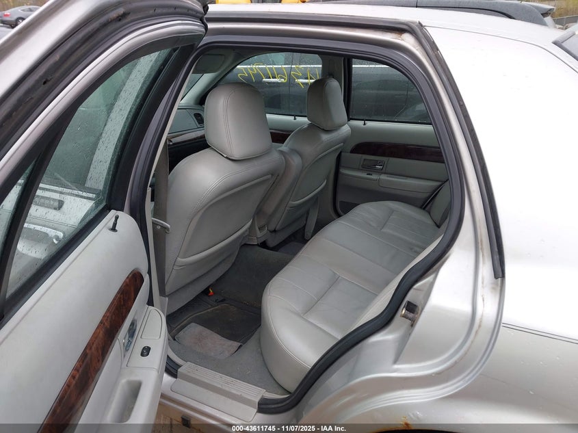 2005 Mercury Grand Marquis Ls/Lse VIN: 2MEFM75W65X633145 Lot: 43611745