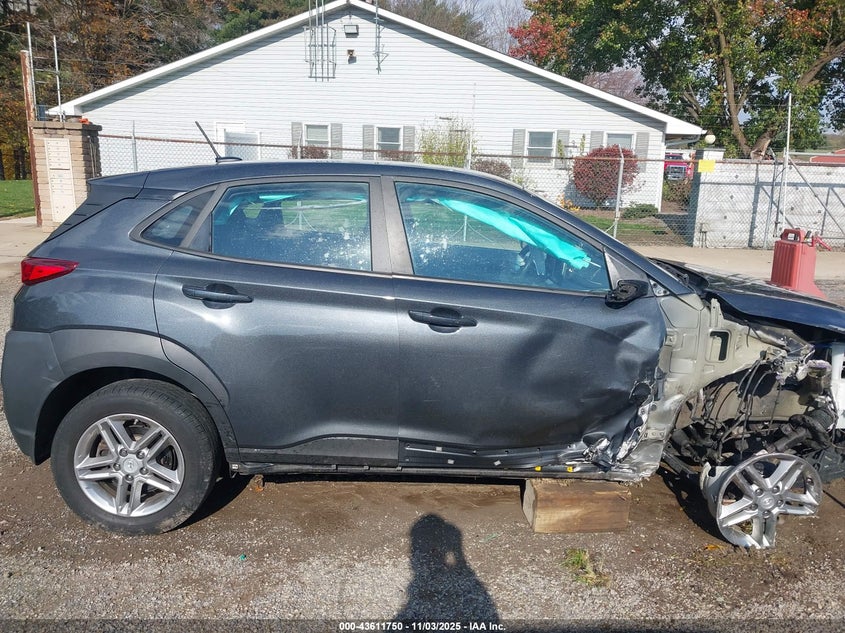 2020 HYUNDAI KONA SE KM8K1CAAXLU460824