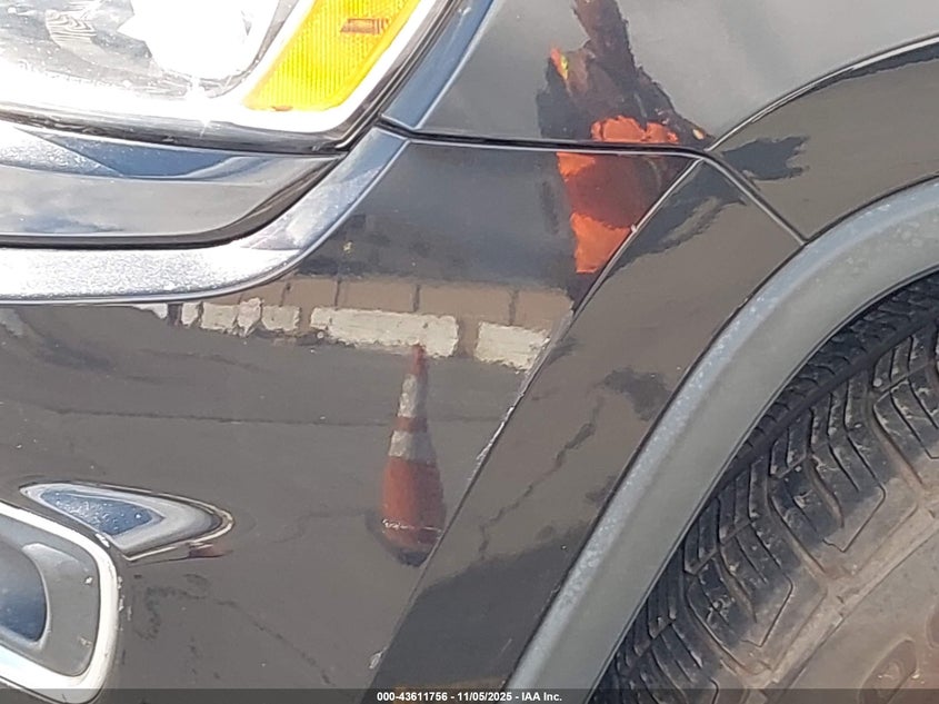 2015 JEEP GRAND CHEROKEE LIMITED 1C4RJEBG2FC614888