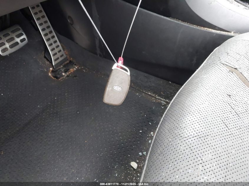 2014 Hyundai Elantra Se/Sport/Limited VIN: KMHDH4AH8EU105208 Lot: 43611778