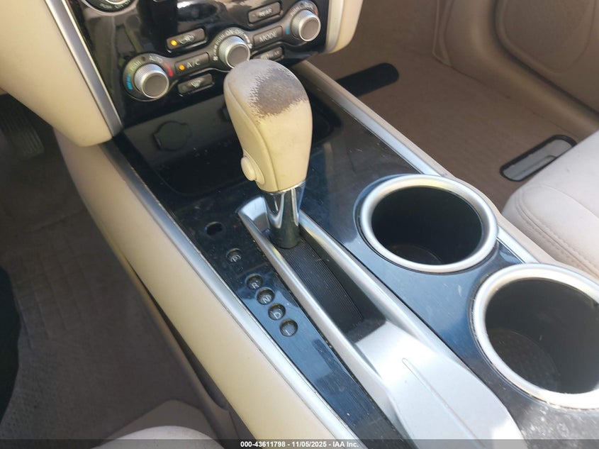 2013 NISSAN PATHFINDER SV - 5N1AR2MN8DC624947