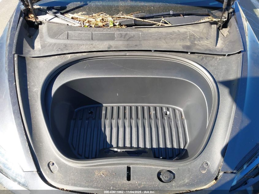 2025 Tesla Model 3 Long Range Rear-Wheel Drive/Standard VIN: 5YJ3E1EA7SF904003 Lot: 43611862