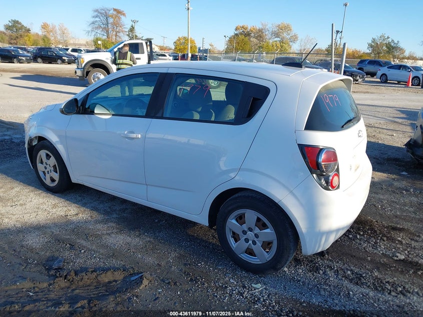 Vin: 1g1ja6sh6g4166333, lot: 44107087, chevrolet sonic ls auto 20163