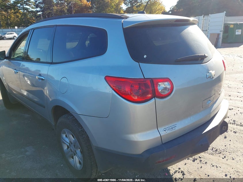 Vin: 1gnkrfedxbj342640, lot: 44107094, chevrolet traverse ls 20113