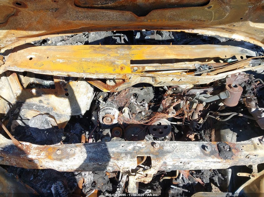 2021 Chevrolet Express Cutaway Work Van VIN: 1GB0GRFPXM1157348 Lot: 43612095