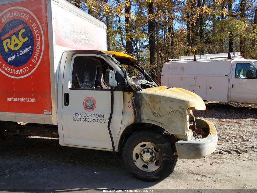 2021 Chevrolet Express Cutaway Work Van VIN: 1GB0GRFPXM1157348 Lot: 43612095