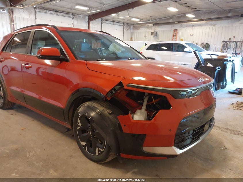 2023 KIA NIRO EV WAVE KNDCT3L11P5031636