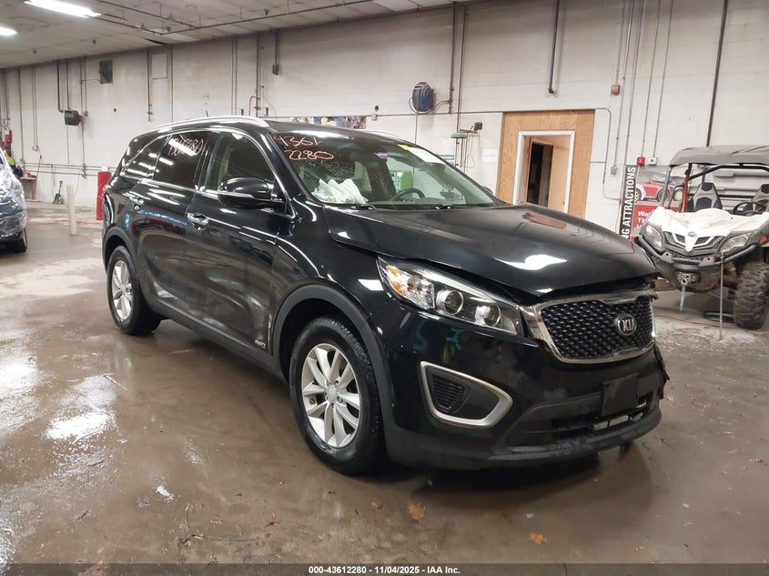 KIA SORENTO 2.4L LX