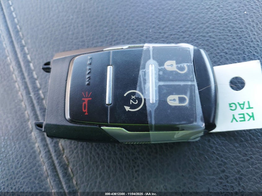 2021 RAM 2500 BIG HORN  4X4 6'4 BOX - 3C6UR5DJ2MG557847