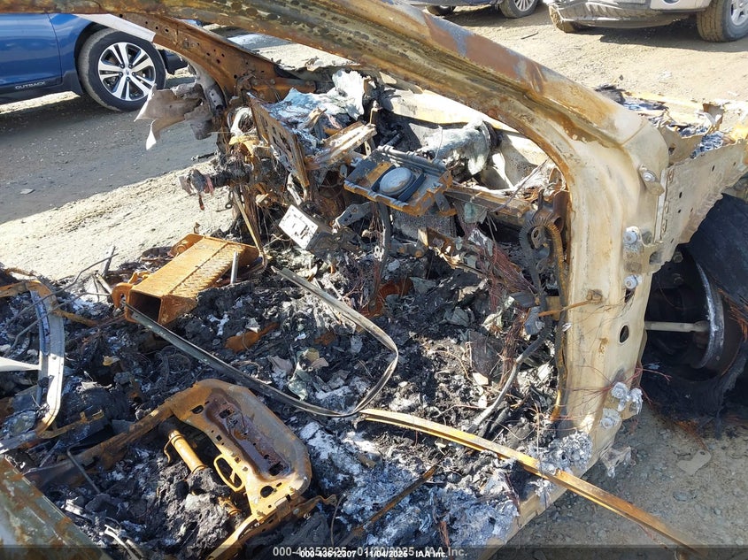JTHP9JBH3P2063989 2023 LEXUS UX photo no. 5