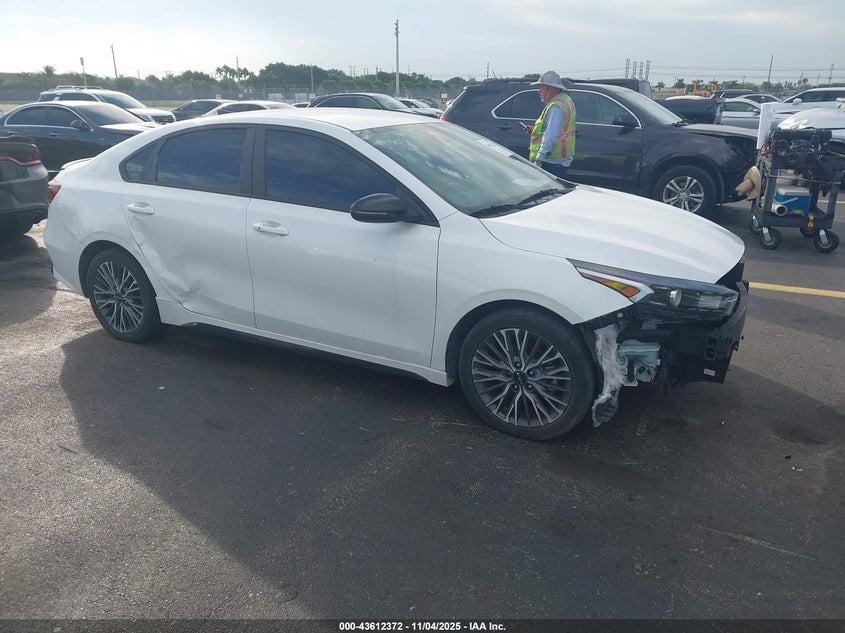 2022 KIA FORTE GT-LINE - 3KPF54AD4NE469837