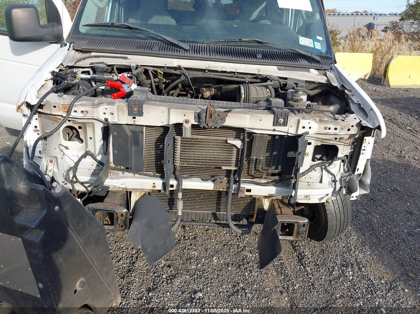 2011 Ford E-350 Super Duty Xlt VIN: 1FBNE3BL0BDA61932 Lot: 43612383