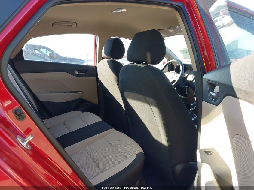 2019 HYUNDAI ACCENT SE 3KPC24A38KE053014