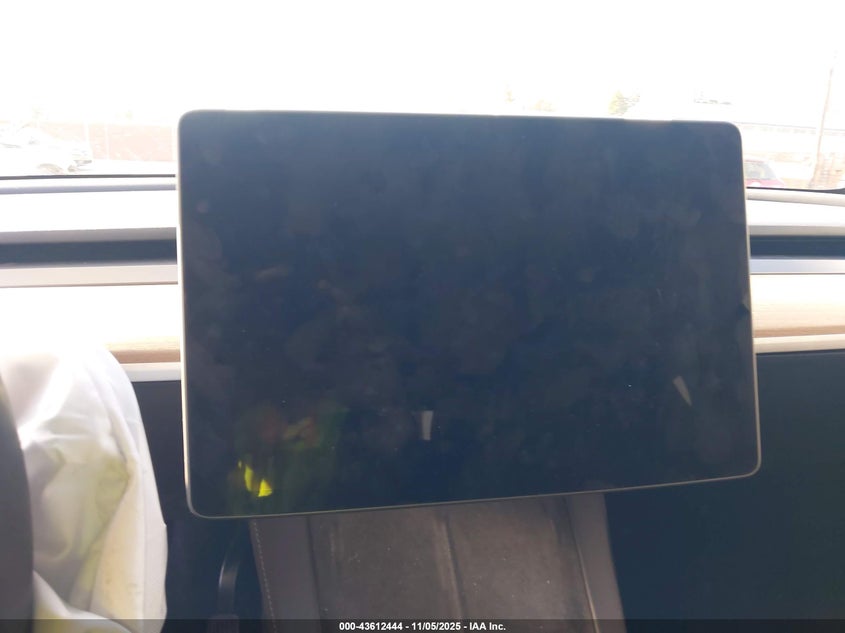 2023 Tesla Model Y Awd/Long Range Dual Motor All-Wheel Drive VIN: 7SAYGAEE0PF582530 Lot: 43612444