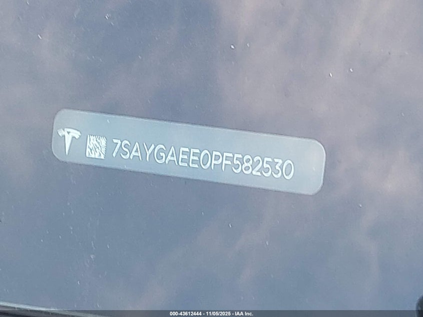 2023 Tesla Model Y Awd/Long Range Dual Motor All-Wheel Drive VIN: 7SAYGAEE0PF582530 Lot: 43612444