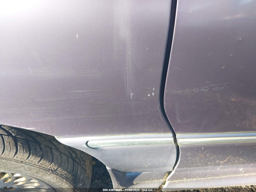 1997 Chrysler Town & Country Lxi VIN: 1C4GP64L4VB246739 Lot: 43612446