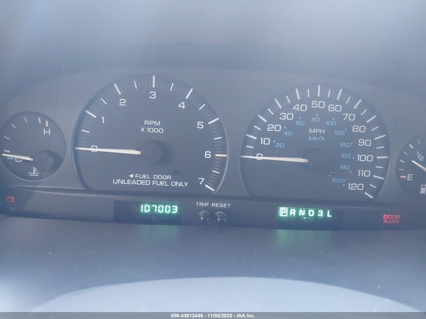 1997 Chrysler Town & Country Lxi VIN: 1C4GP64L4VB246739 Lot: 43612446