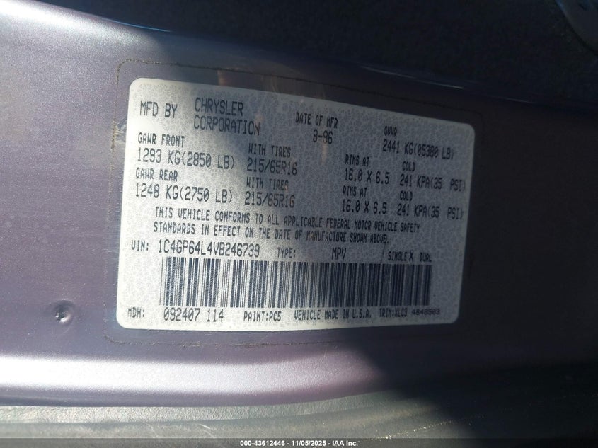 1997 Chrysler Town & Country Lxi VIN: 1C4GP64L4VB246739 Lot: 43612446