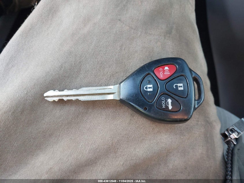 2013 TOYOTA COROLLA LE 2T1BU4EE6DC090744