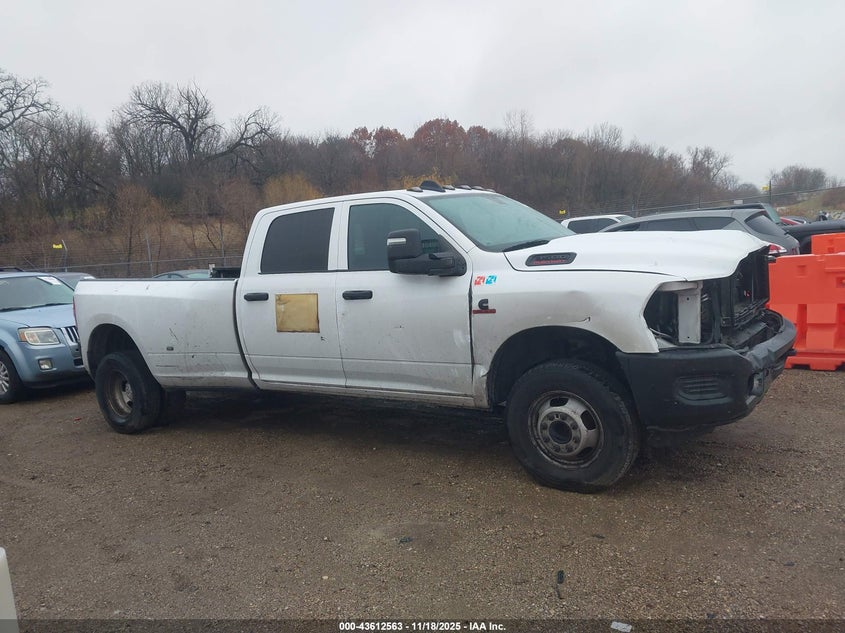 2023 Ram 3500 Tradesman 4X4 8' Box VIN: 3C63RRGL6PG605970 Lot: 43612563