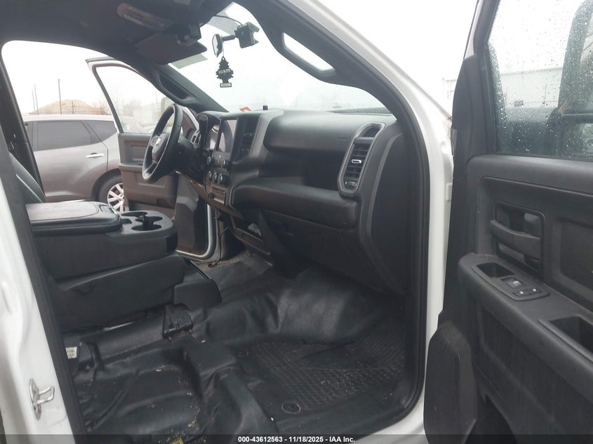 2023 Ram 3500 Tradesman 4X4 8' Box VIN: 3C63RRGL6PG605970 Lot: 43612563