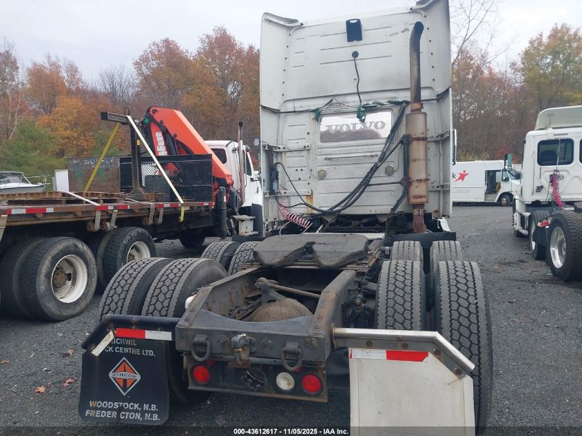 2004 Volvo Vn Vnl VIN: 4V4NC9TGX4N364983 Lot: 43612617