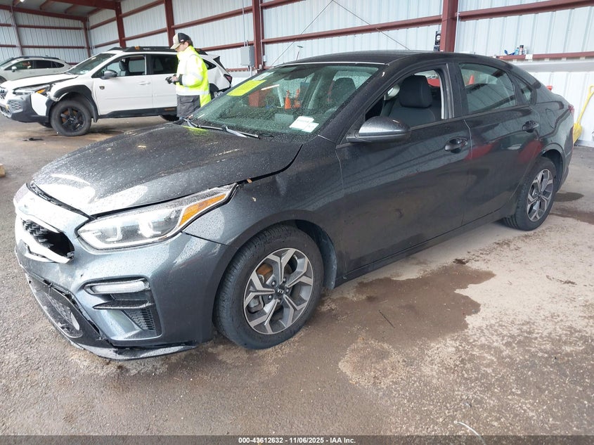 2019 Kia Forte Lxs VIN: 3KPF24AD5KE131531 Lot: 43612632